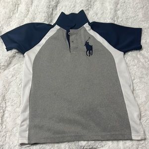 Gently worn once. Size 7 in boys.